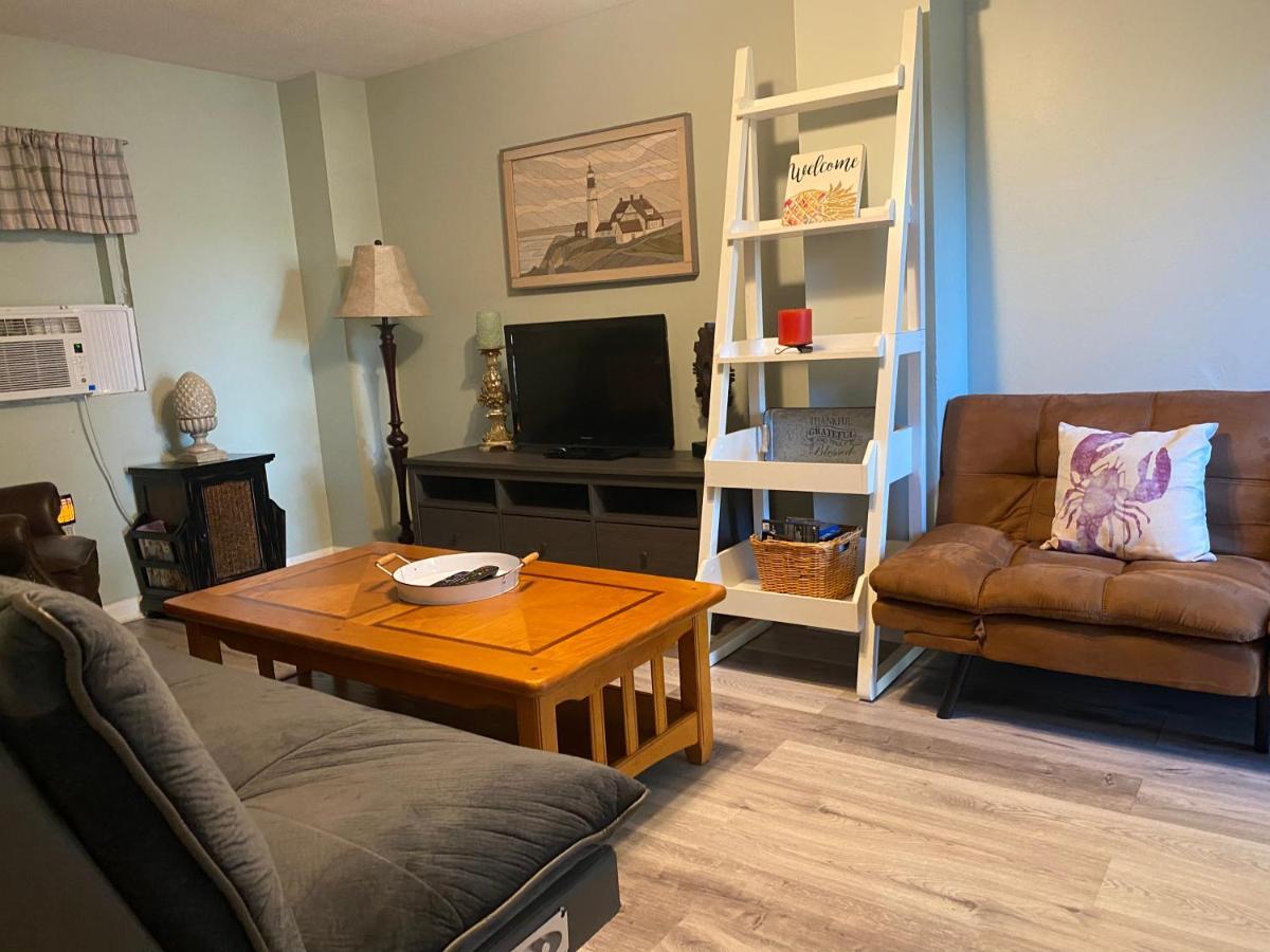 3 Bedroom House Fenced Backyard Private Patio Areas Grill Firepit Plenty Parking! Quick Access 10 Min To Beach Airport Delray West Palm Лейк-Уорт Экстерьер фото