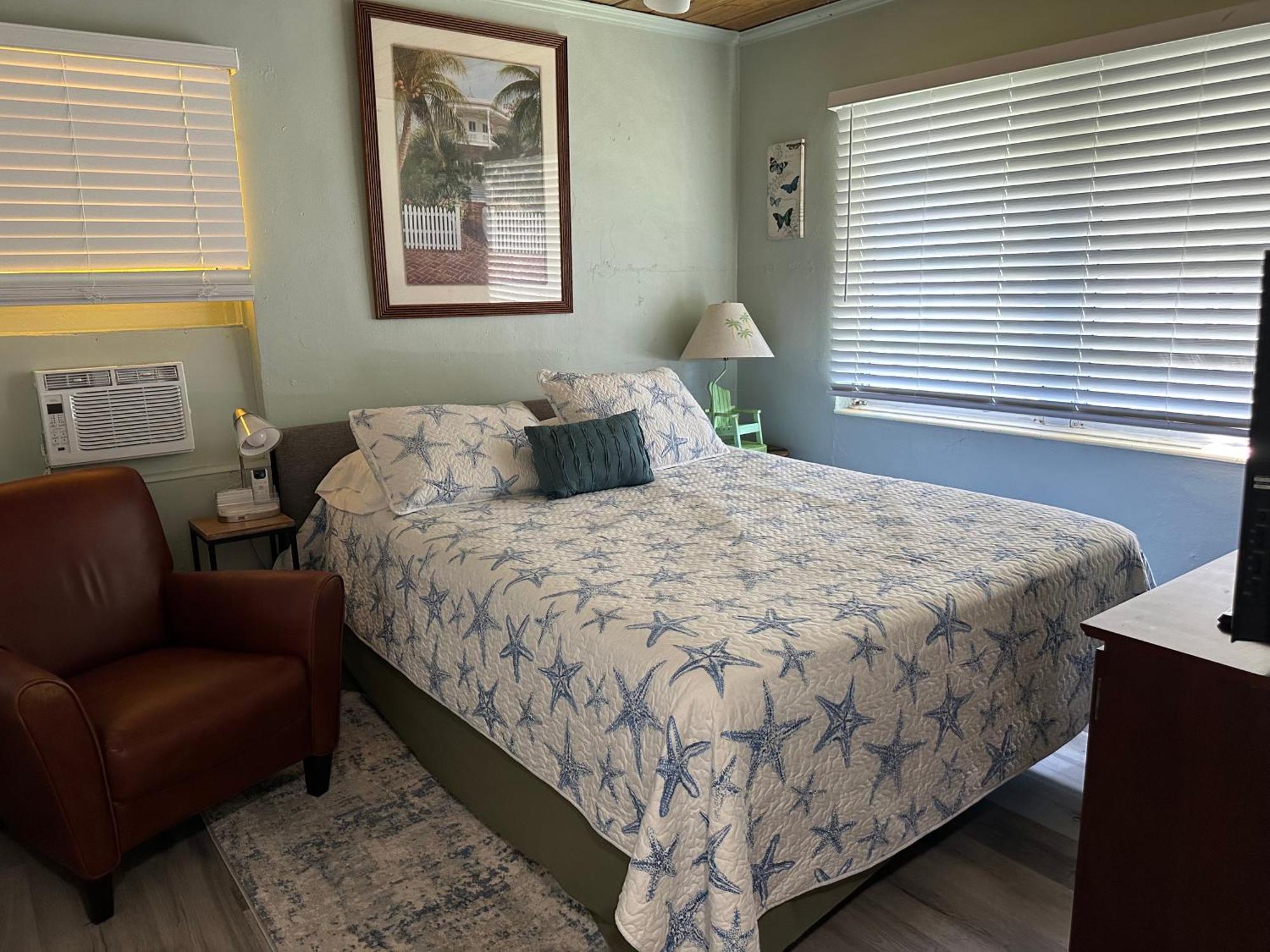 3 Bedroom House Fenced Backyard Private Patio Areas Grill Firepit Plenty Parking! Quick Access 10 Min To Beach Airport Delray West Palm Лейк-Уорт Экстерьер фото